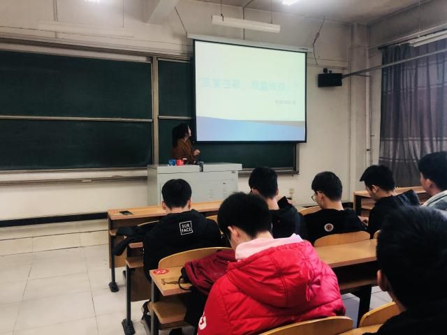 【完满班级】回首往事 展望未来——守护时光之2016级生技一班完满班级活动