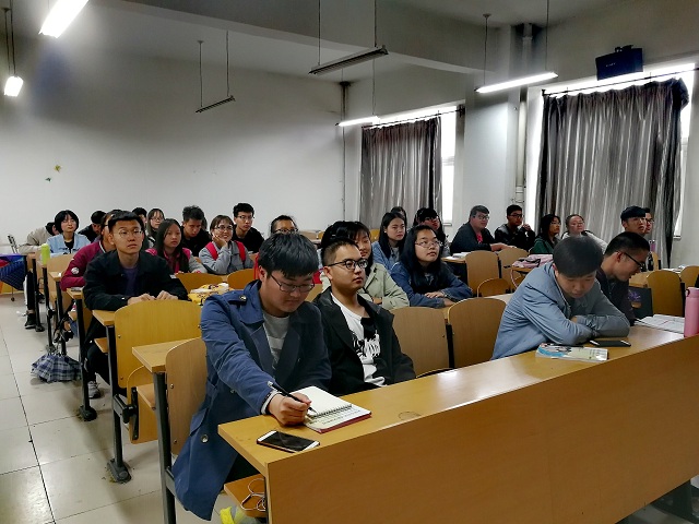 弘扬五四精神 展现青春风采——动医1701班举办五四团日活动