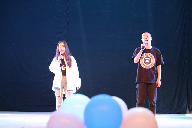 传统之夜盛世璀璨 文化底蕴千转流响——经济与管理学院举行首届中华传统文化竞演