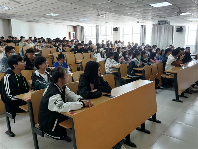 【辅导员说完满】规划现在 演绎未来——远景学院2022级辅导员说完满