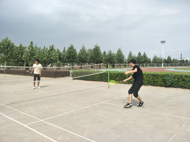 【完满班级】挥洒运动激情 用羽毛球奏响青春——淬炼商学院六月完满班级主题活动（二十三）