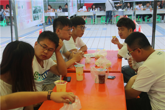 【迎新纪实】匆匆碌碌间  我们与你同行——机电工程系迎新志愿服务总结