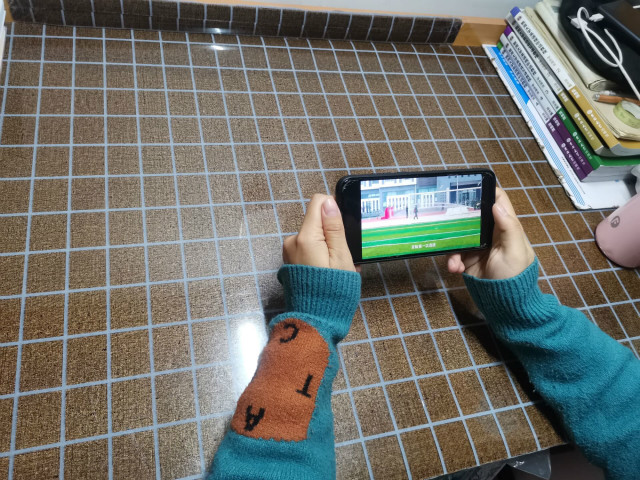 【完满班级】爱心接力 温暖传递——外国语言文学系英语1902班、1905班、经贸1901班完满班级活动