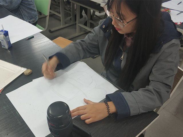 【完满班级】弘扬传统文化 传承匠心精神——视觉1703班完满班级活动