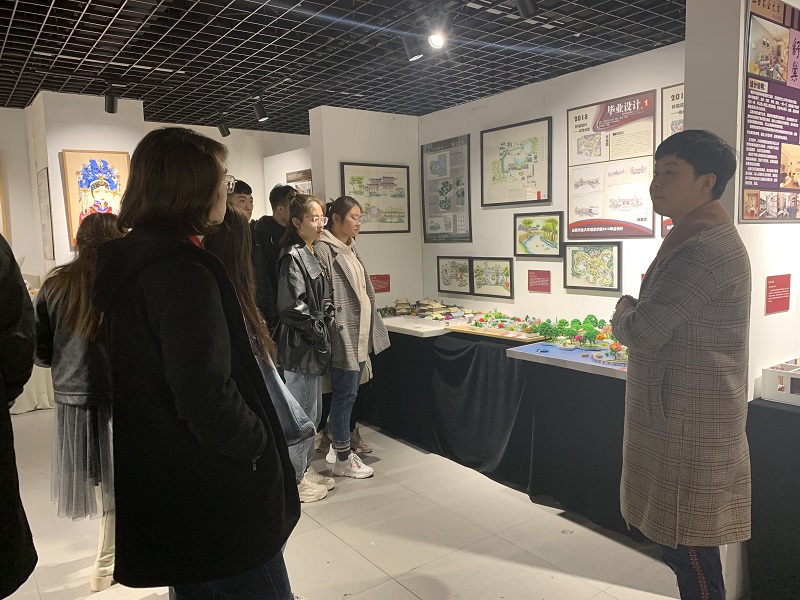 【完满班级】探索园林中的“秘密”——艺术传媒学院环设1603班举办园林设计活动