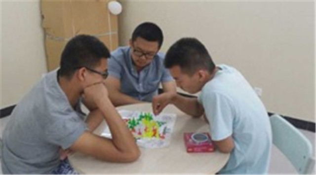机电工程系第二届“仁者无敌 智者让道”棋类大赛完美结束
