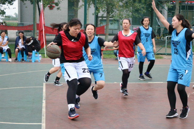 第三届“CIBA”篮球联赛暨新生女子篮球挑战赛顺利举行