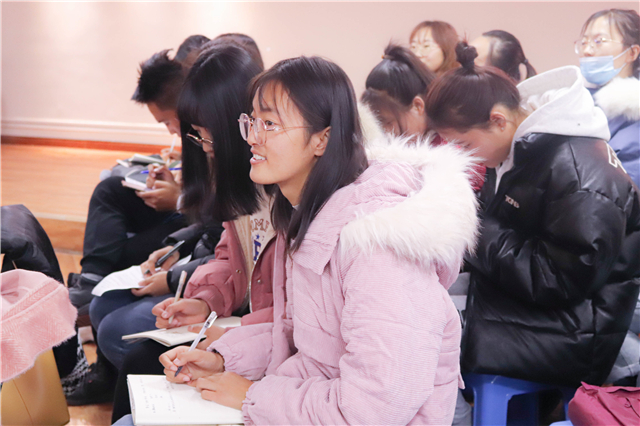 群辨古今 妙词佳语 敏达论辩趣享思辨——第十届“信院杯”辩论赛之书院趣味辩论赛（复赛）