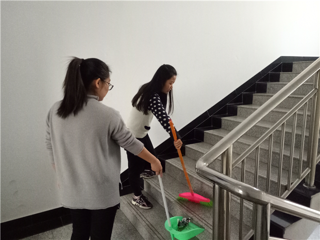 漫步时光——工管系会计1610班在一起的日子