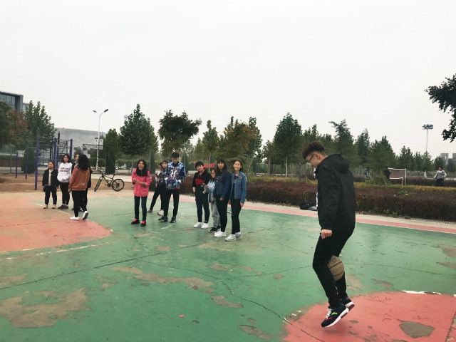 【完满班级】那一道弧线 是青春的光影——经济管理系物流1603班趣味篮球比赛
