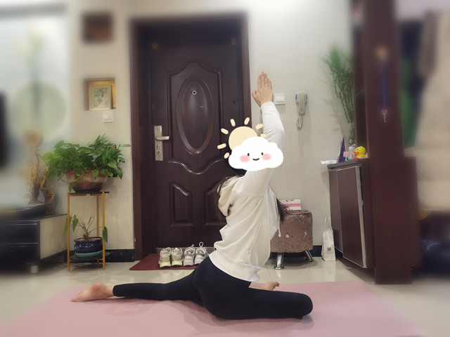 【完满团支部】居家云锻炼 健康不掉线——淬炼·国际商学院行管2002班完满团支部活动