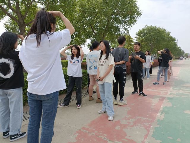 【完满班级】“你比划 我来猜”——艺术传媒学院动画2002班竞技体育活动