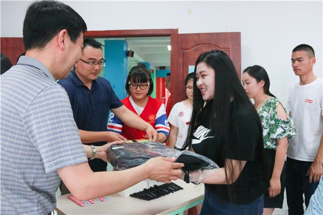 我院团委召开2017年大学生志愿服务西部计划欢送会