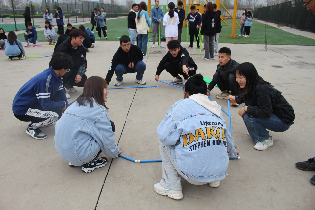 淬炼商学院携手太行书院开展素拓 锻造团队管理能力