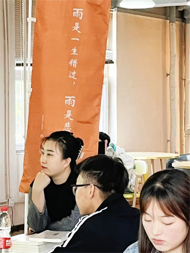 拼贴诗!让生活的边角料化为诗歌——智能工程学院、创意写作学院第一届拼贴诗大赛