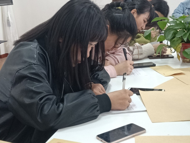 【完满班级】淬炼商学院四月完满班级主题活动回顾（三十八）