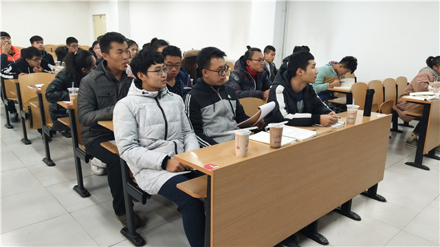 【完满班级】同舟共济扬帆起 乘风破浪战期末——软工1706班举办完满班级活动