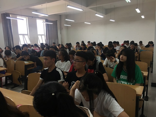 【辅导员说完满】愿有岁月可回首  四年岁月忆峥嵘——环科系辅导员说完满之“合理规划校园生活”