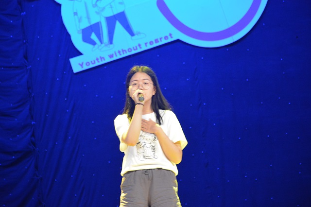【毕业季】食品与环境学院2019届“青春无悔 行且珍惜”毕业晚会感动落幕