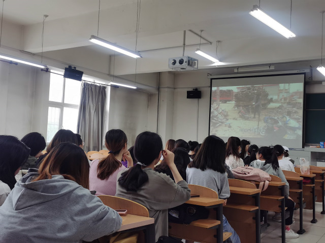 【完满班级】感悟艺术魅力 绽放绚丽青春——商务英语学院英语1805班、经贸1801班完满班级