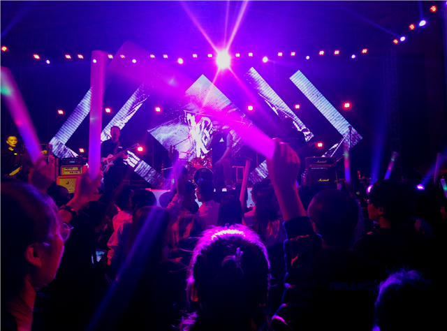 【音乐节·太行】摇滚不灭 炽热之心永存——“2017 无边”第五届校园摇滚音乐节