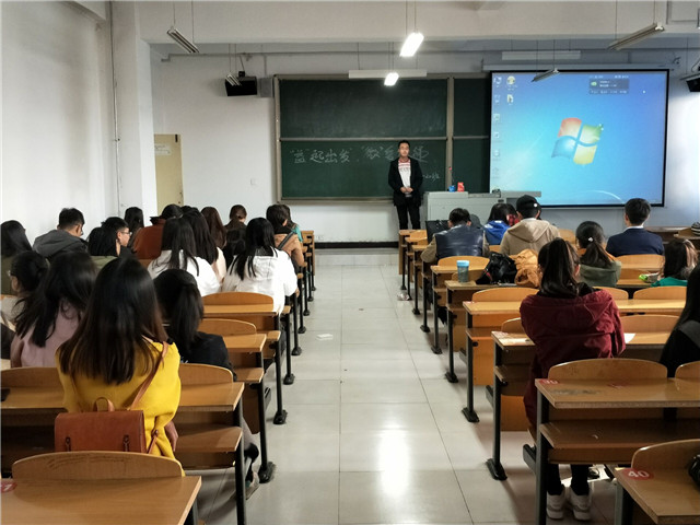 【完满班级】爱心暖寒冬 崇尚健康生活——淬炼商学院举办“善行青春”主题活动（五十）