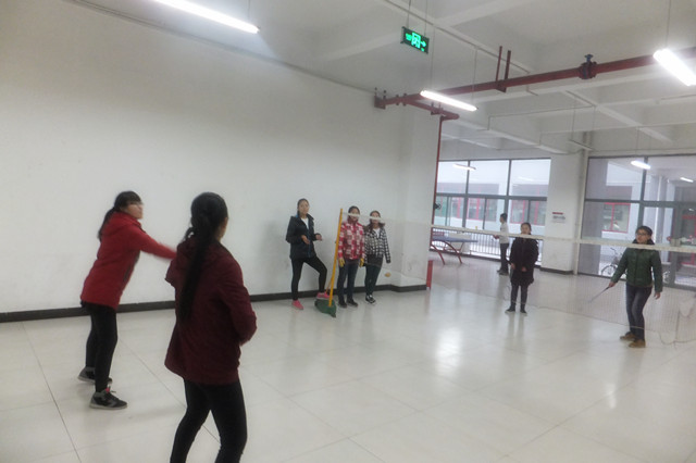 【完满班级】工管系会计1513班举办“青春与好青年”系列活动