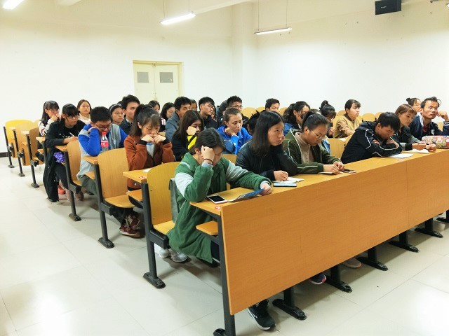 【完满班级】爱心零距离 暖情传天下——淬炼商学院“善”行青春主题活动(三十二)
