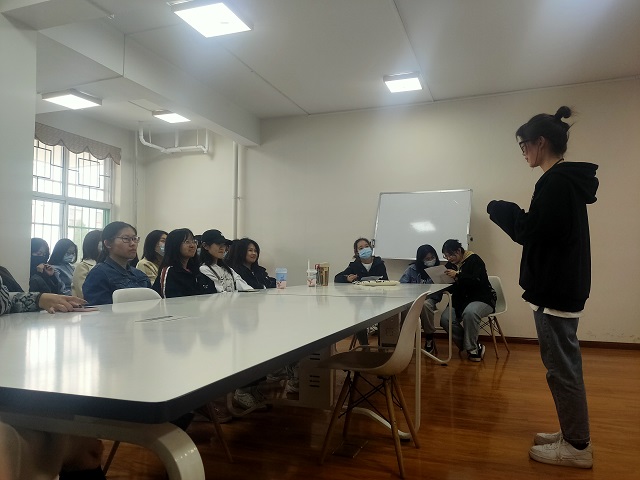 【完满班级】心系时政 聚焦两会 不忘初心 为党服务——淬炼商学院会计1807班完满班级活动