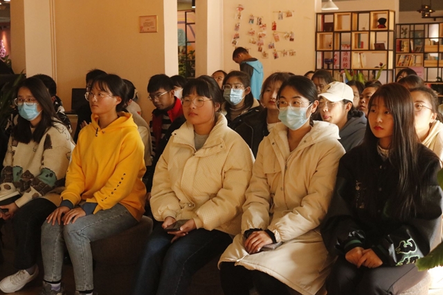 学长计划第924期:青春激情梦 不畏脚下行——商务英语学院第137期“学长计划”之赤子心用艺术点亮人生,用行动实现梦想