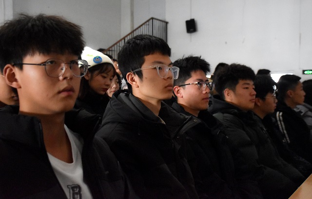 【青马工程】传承红色文化 续写百年风华——大数据学院、信息工程学院知行班红色观影和红色故事分享会