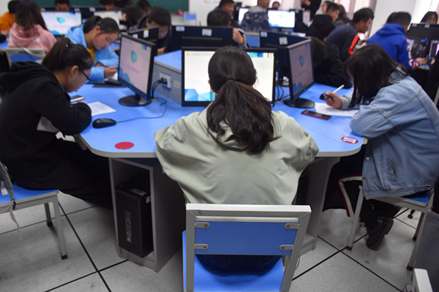 大数据学院、信息工程学院第二届“争做完满宣传人”宣传技能大赛