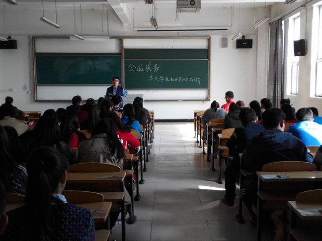 【辅导员说完满】环科系举办辅导员说完满主题班会活动