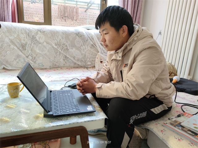 【青春雷锋月】春风十里 不如学雷锋的你