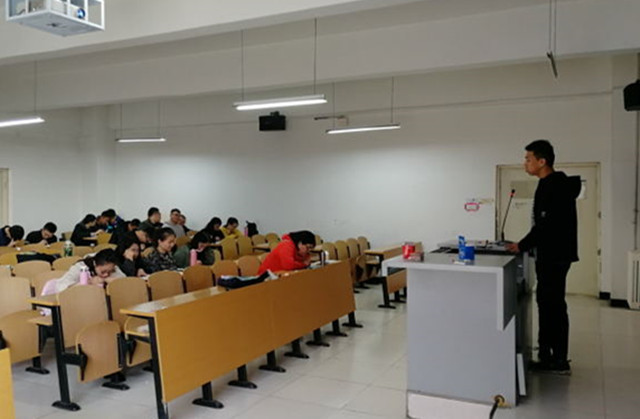 【完满班级】愿陪你颠沛流离 以梦为马随处而栖——经济与管理学院十月活动纪实（三）