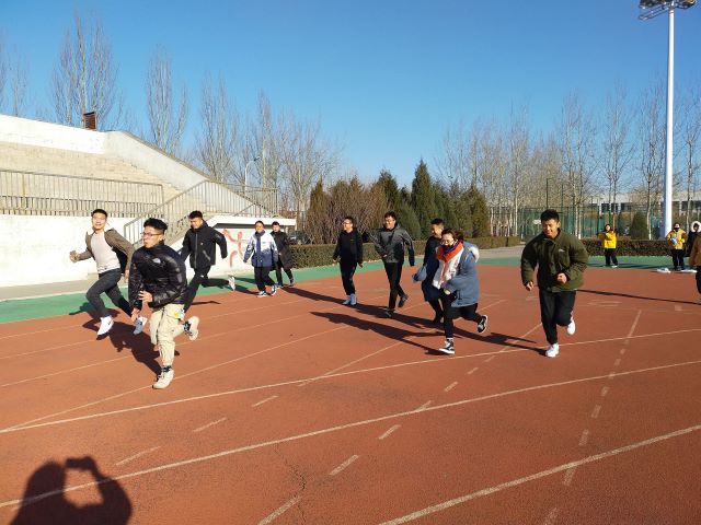 【完满班级】赛出青春活力 愿你的青春激情如火——艺术传媒学院环设1902班百米冲刺竟速赛