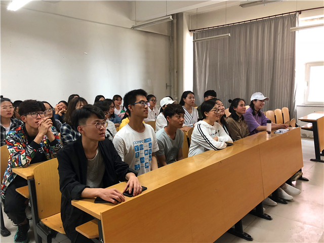 【完满班级】重活力提升 汇青春力量——淬炼商学院四月完满班级主题活动（二十一）