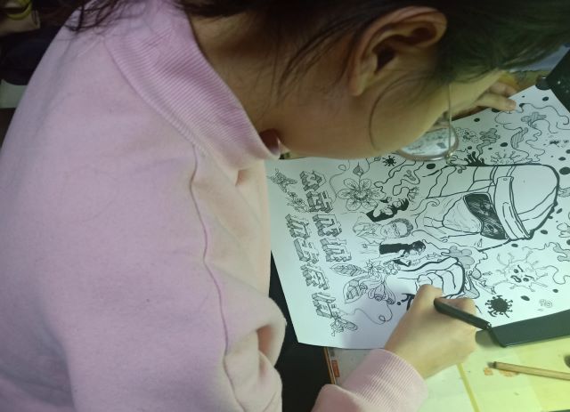 【主题团日活动】致敬英雄 绘制光辉时刻——艺术传媒学院视觉1801举办主题团日活动