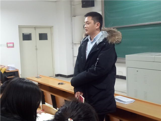 【辅导员说完满】“烦人”的辅导员——淬炼商学院“辅导员说完满”系列活动（二十七）