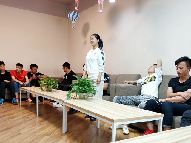 【完满班级】追忆童年——大数据学院软件1801班完满班级活动