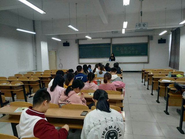 【完满班级】歌声激昂 唱响青春远方——淬炼商学院九月完满班级主题活动(二十三)