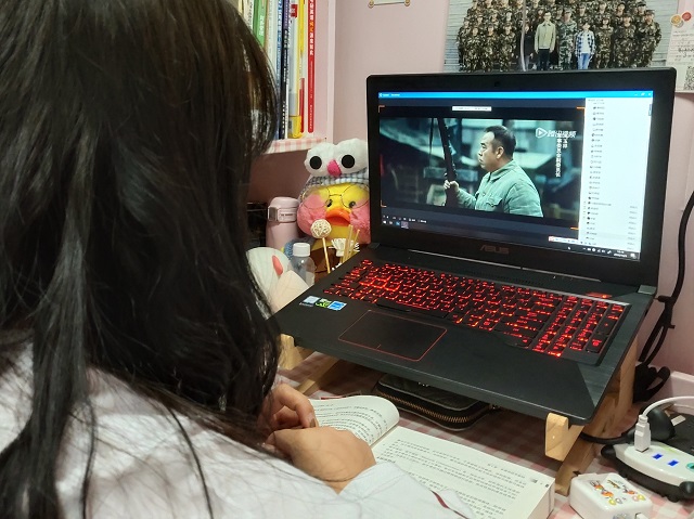 【完满班级】“盛世中国 壮哉中华”主题观影活动——数字1802班完满班级