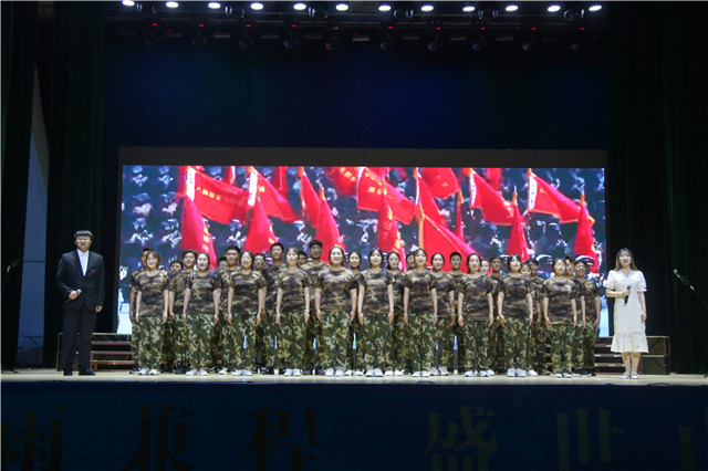 百年风华正茂 青春追梦起航——第七届“青年力量·诵读青春”校园诗歌朗诵大赛圆满结束