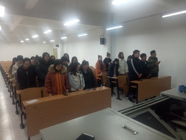 【完满班级】奏响青春之歌 感受多彩完满——经济与管理学院十二月完满班级活动纪实（一）