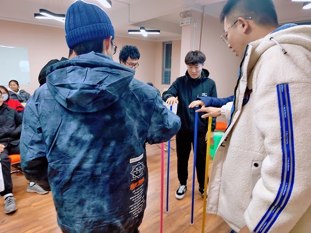 【完满班级】百舸争流 运动有我——经济与管理学院十二月完满班级纪实（三）