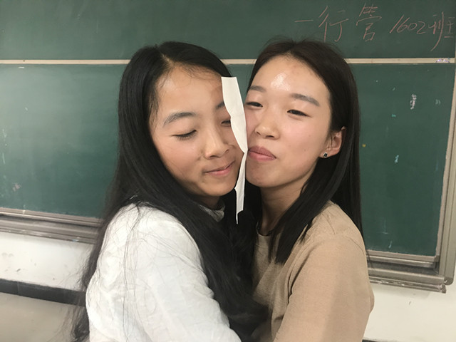 【完满班级】“音”为有你 时光正好——淬炼商学院“艺”动青春主题活动(四)