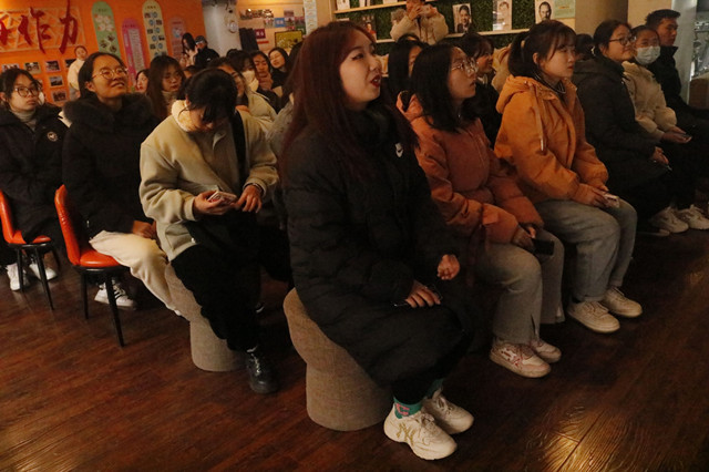 学长计划第935期:弘扬志愿精神 争做时代先锋——商务英语学院第139期“学长计划”之赤子心-志愿服务献爱心,传递温暖在行动