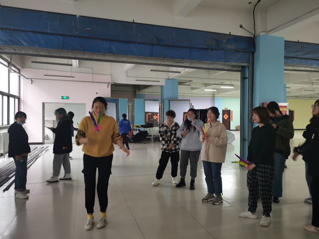 【完满班级】参与体育运动 享受快乐生活——外国语言文学系英语2002班、英语2005班完满班级活动