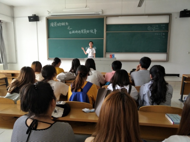 【完满班级】指间上的“艺术” “演”出来得文艺——外国语言文学系5月举办完满班级活动