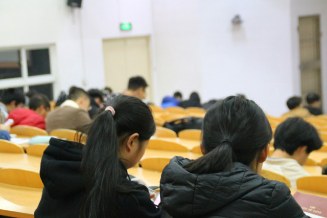 可靠性是机械制造的关键——智能工程学院机械结构可靠性设计方法学术讲座